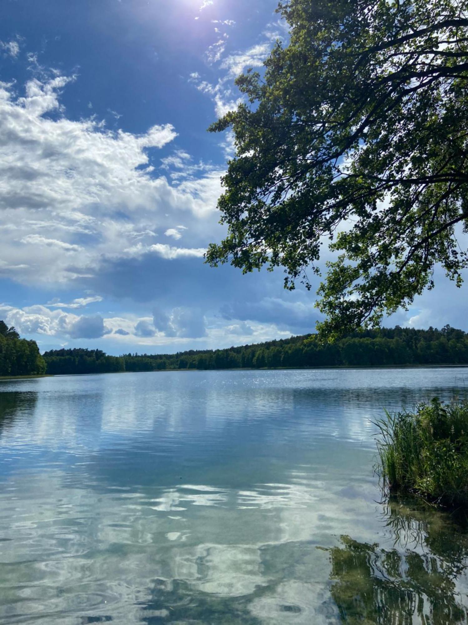 Domek Nad Jeziorem W Karwiku Dış mekan fotoğraf